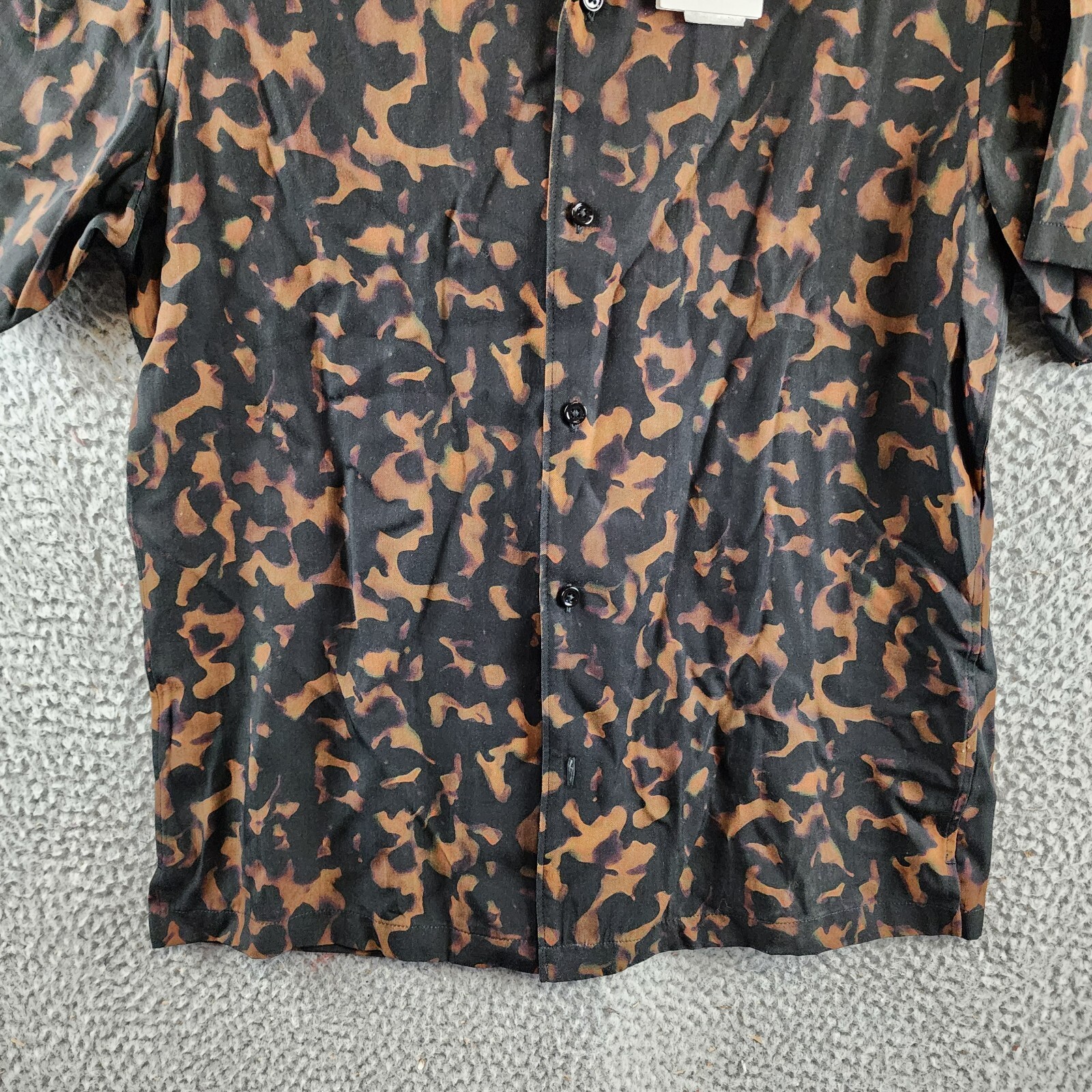 Theory Irving Tortoise Short Sleeve Button Up Shirt Men's M Dark Brown Multi - Picture 3 of 16