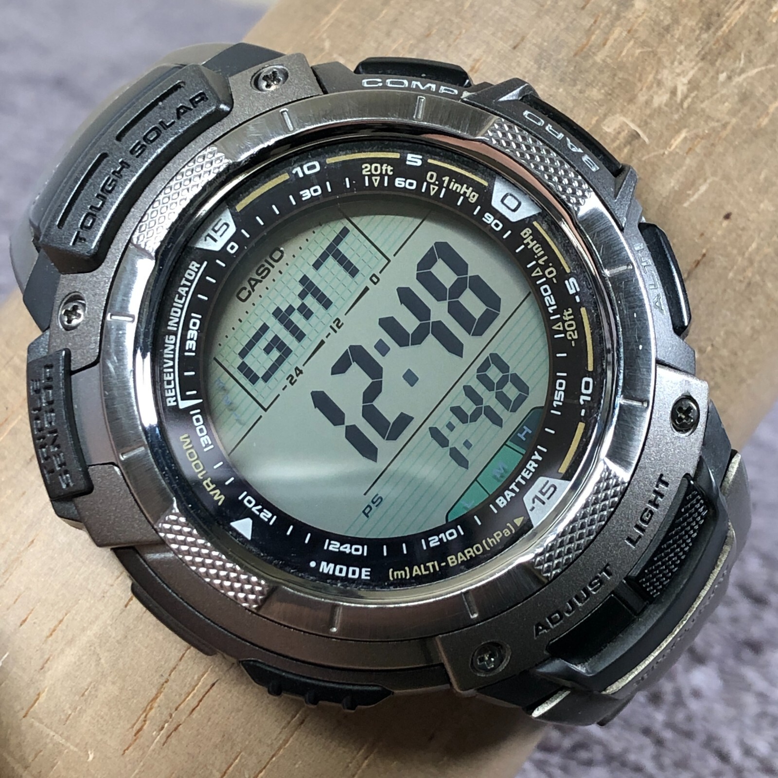CASIO ソーラー腕時計　デジタル　PAW-2000 Casio Pathfinder PAW-2000 Watch Review | aBlogtoWatch
