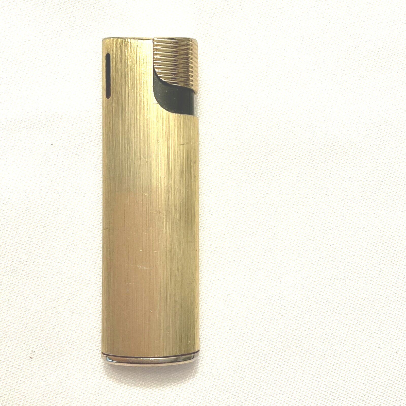 The Golden Age of Cigarette Lighters 洋書 The Golden Age of Cigarette Lighters by Ira Pilossof, Stuart