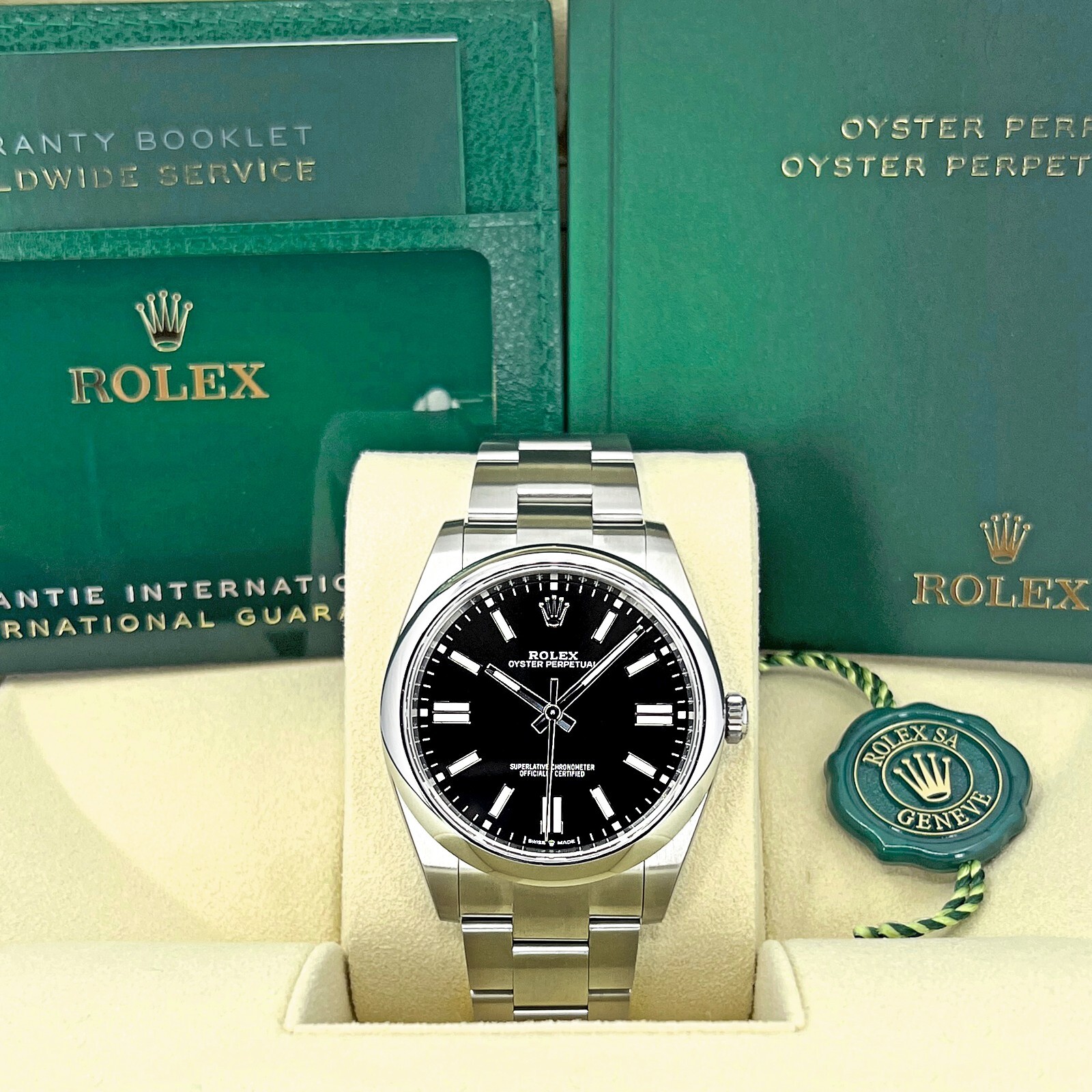 Pre-owned Rolex Oyster Perpetual 41, Black Dial, Ref 124300-0002, Unworn Complete 2023