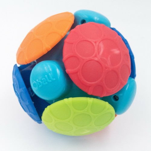 oball wobble bobble toy