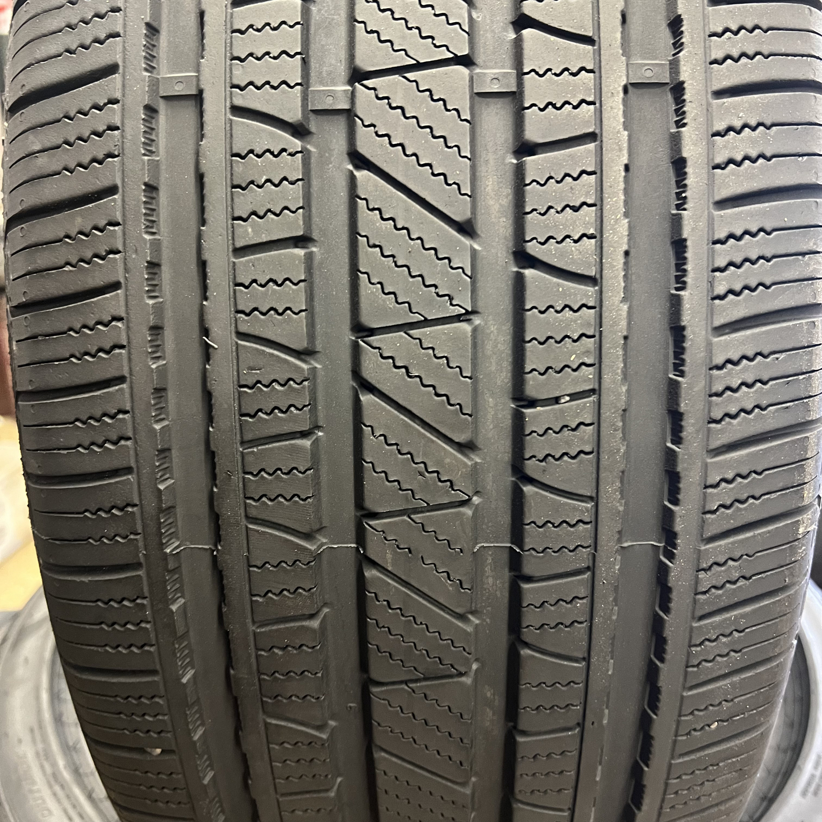 HIGH TREAD 1 Tire Cooper Discoverer SRX LE (MO) 275/50/20 275/50R20 2755020 109