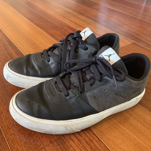 jordan series es on foot