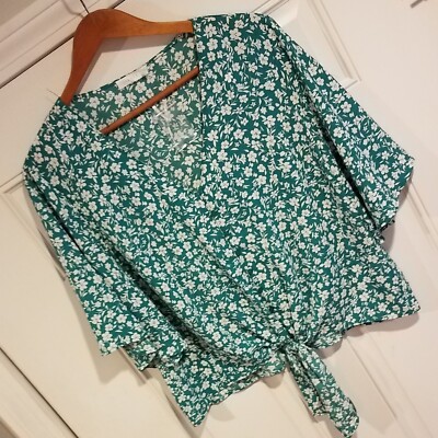 Lush Krisantha Tie Front Blouse Size Large Floral Green White Buttons  R17