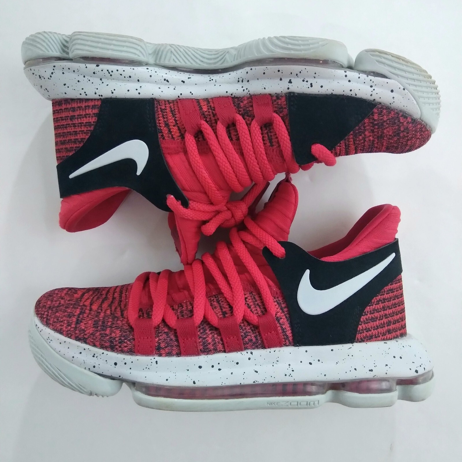 supreme x nike air tailwind