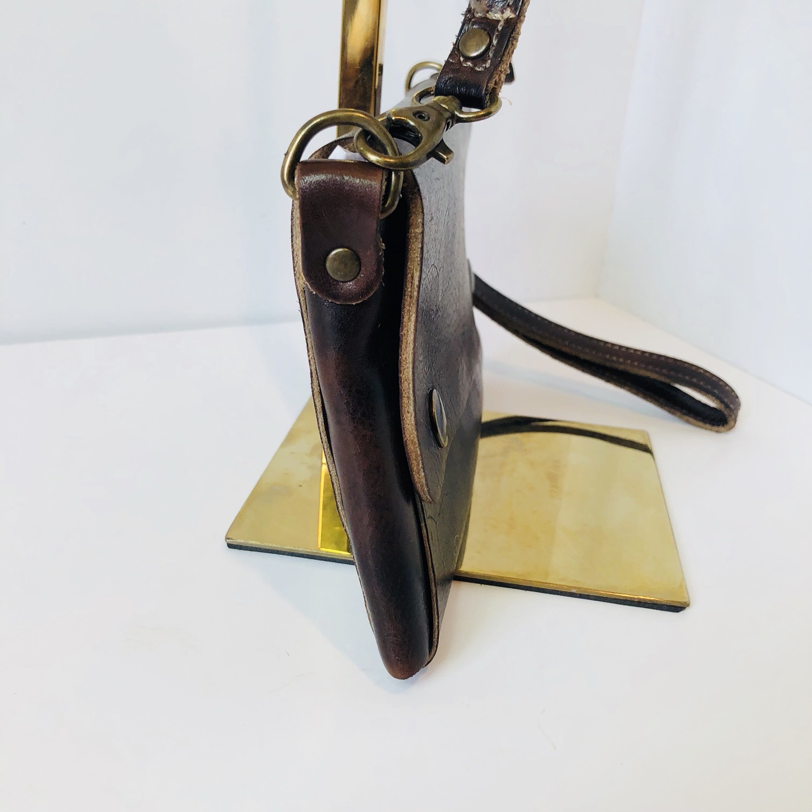 Bed Stu Kensington Crossbody Wristlet Brown Rustic