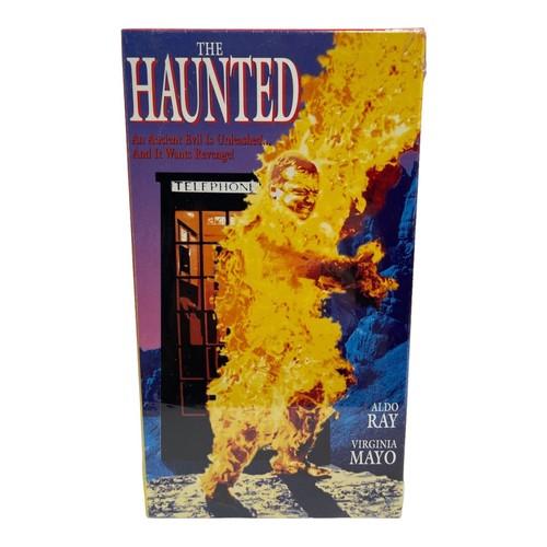 ラヴ・アンド・ロケッツ　The Haunted Fish Tank　VHS The Haunted Fishtank - Wikipedia