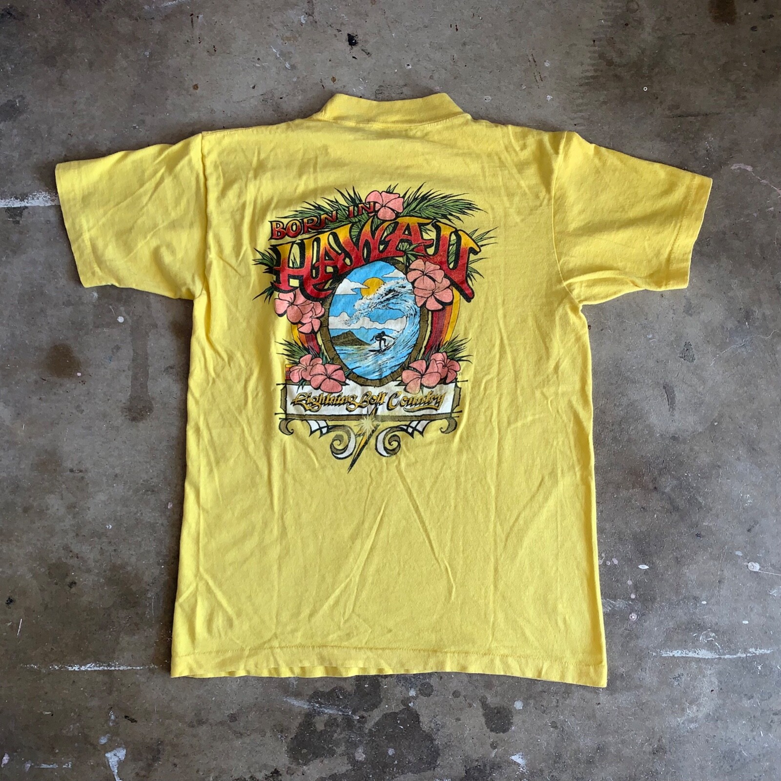 70s - 80s VINTAGE LIGHTNING BOLT HAWAII SURF BRAND T-SHIRT 70s - 80s VINTAGE LIGHTNING BOLT HAWAII SURF BRAND T-SHIRT