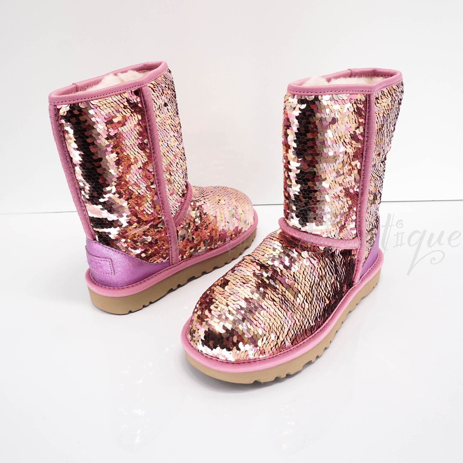 NIB UGG 1094982 Women's Classic Short Sequins Sparkle Pink NIB UGG 1094982 Women's Classic Short Sequins Sparkle Pink