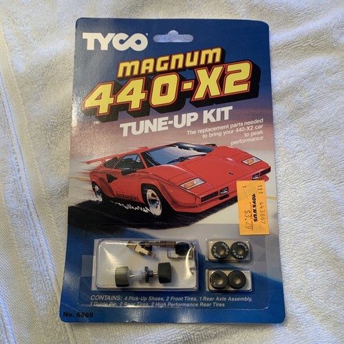 Tyco Magnum 440X2 Slot Car Tune Up Kit Shoes, Tires, Axle TYC36669の