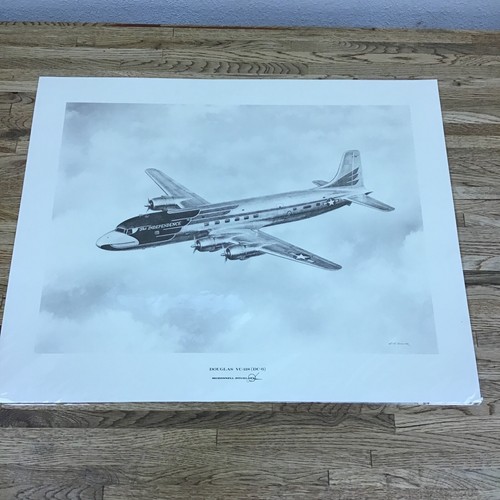 Vintage Douglas VC-118 (DC-6) The Independence RG Smith