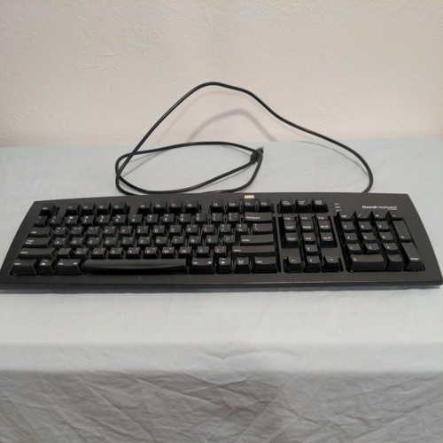 Matias FK107 Dvorak USB Keyboard Wired with USB Hub QWERTY Switchable