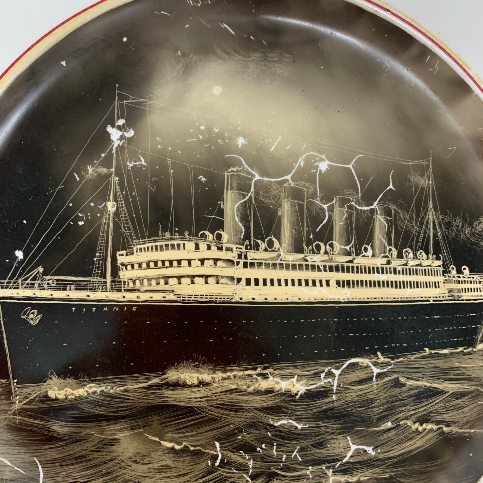RMS Titanic Commemorative Plate Porcelain COLLECTABLE hand painted