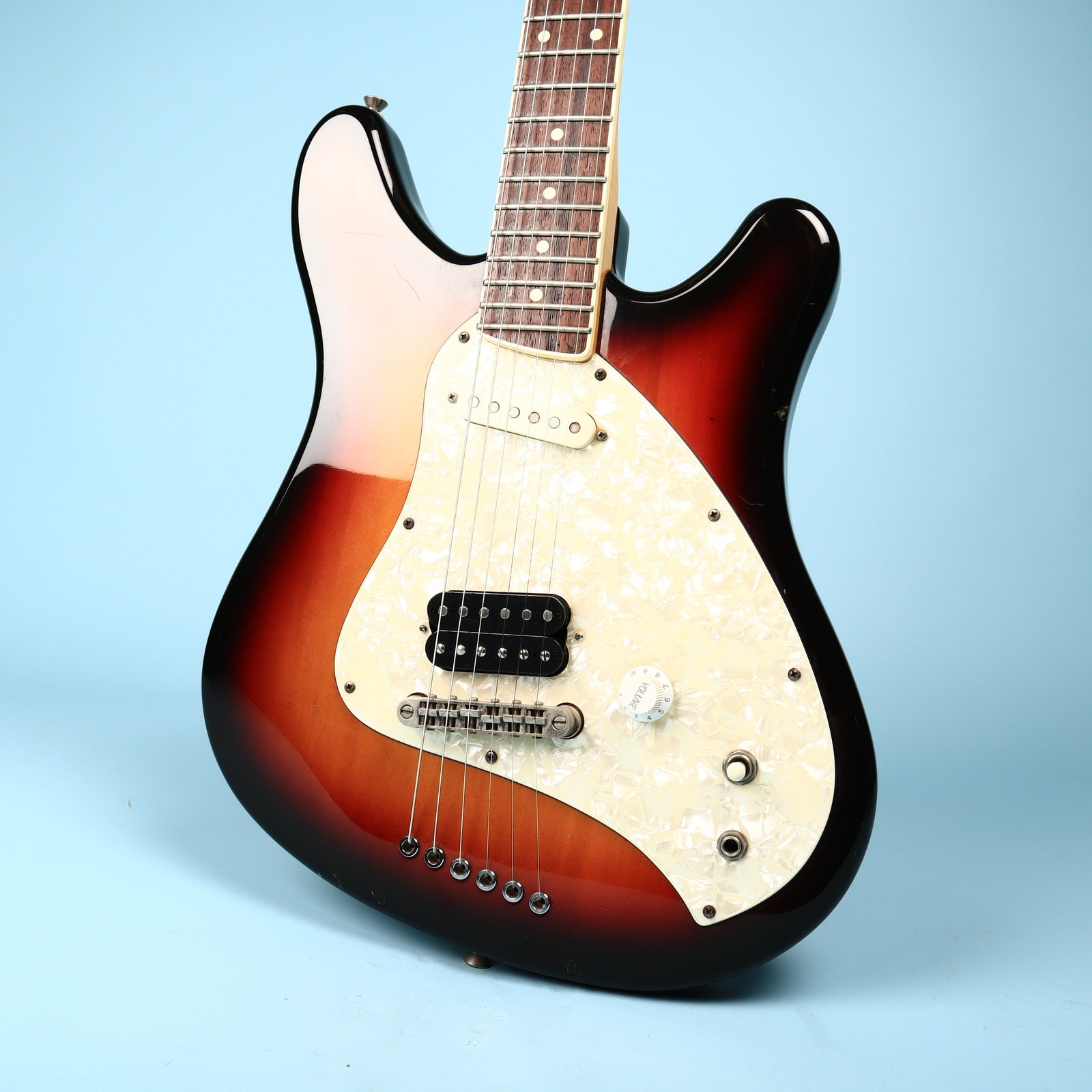 ギター Squier by Fender VS-55 Venus vista Are the any fender/squire models of the Venus that are on