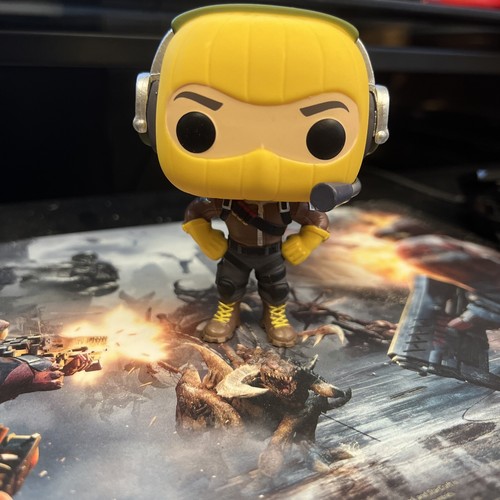【Funko POP/米国購入/新品未開封】フォートナイト REX 4インチ Amazon.com: Funko Pop! Games: Fortnite - Rex, Multicolor