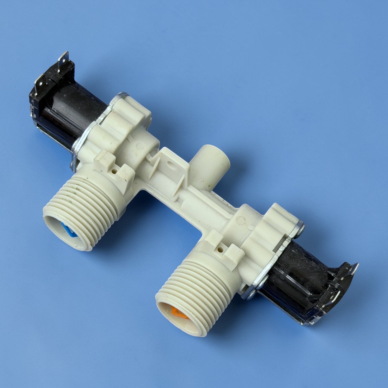 OEM Whirlpool Washer Water Valve W10906602 W10869511