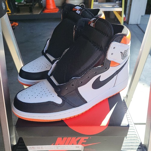 シューズ(男性用) Nike Air Jordan 1 OG \"Electro Orange\" 15957795_40060720_600.jpg