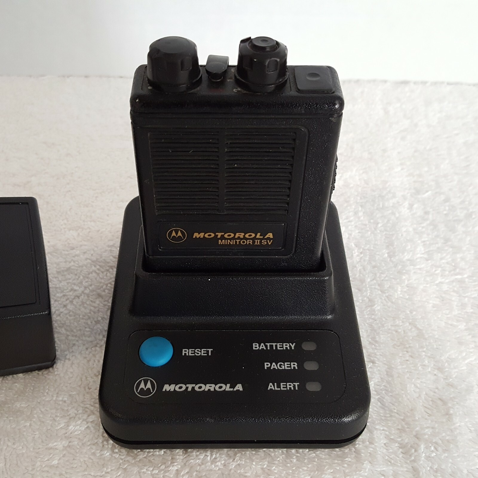 Motorola Minitor II SV FIRE EMS W/CHARGER