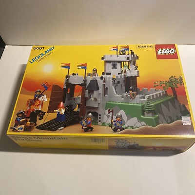 NEW VTG 1990 LEGO Castle King's Mountain Fortress 6081 Sealed COLLECTOR QUALITY