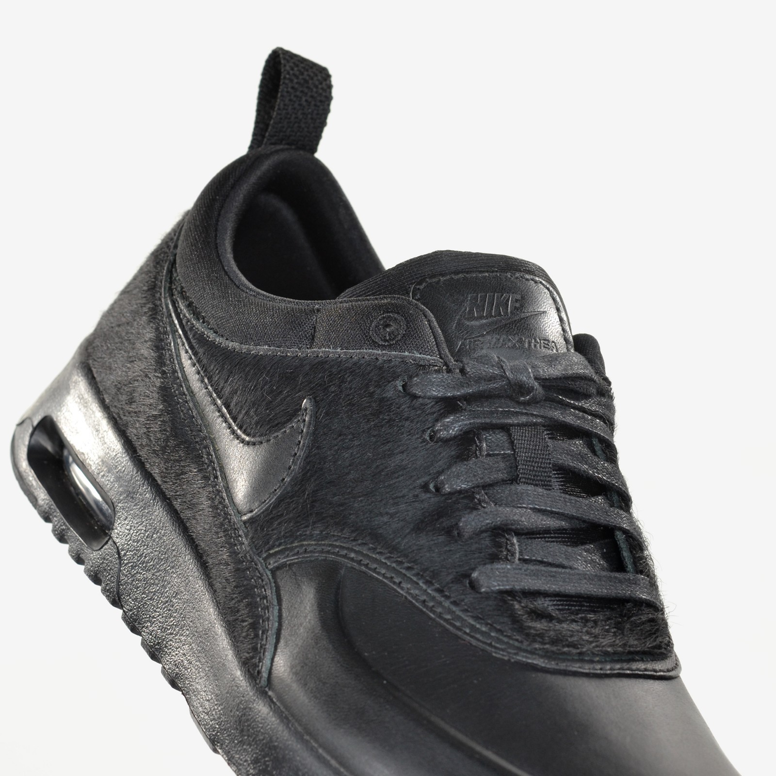 nike air max thea triple black