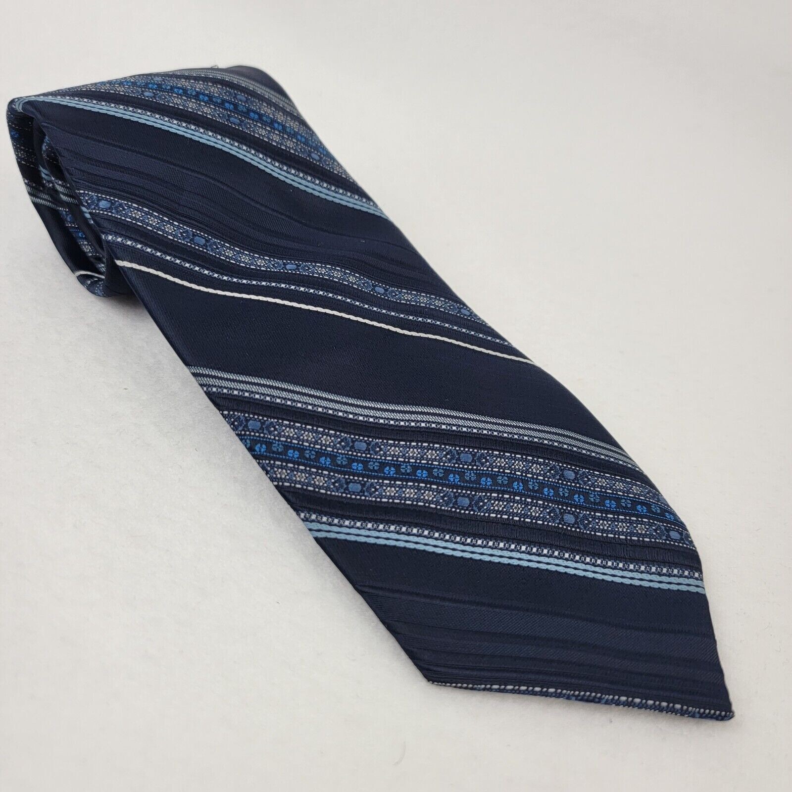 Wemlon II by Wembley Men's Navy Blue Polyester Striped Wedding Business Necktie