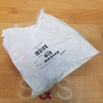 DE-STA-CO 330 Pull-Action Clamp - NEW