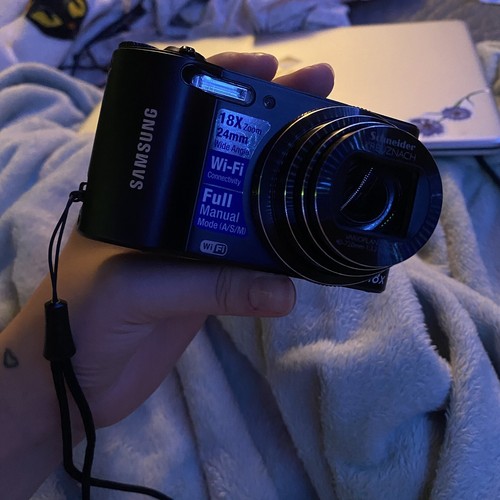Vivitar Vivicam 5050 Vc5050 Digital Camera Lomography Toy