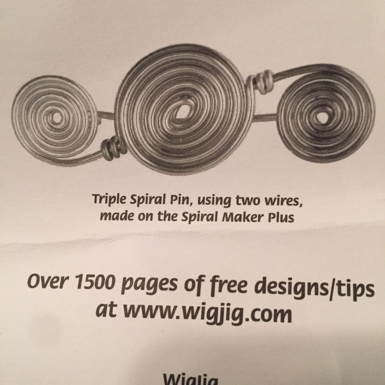 Wigjig Centaur with 10 Pegs PLUS Spiral Maker by WigJig with Instructions