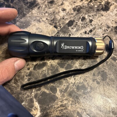 Browning Flash Light V6 1 Watt LED Flashlight - Works New Batteries Included