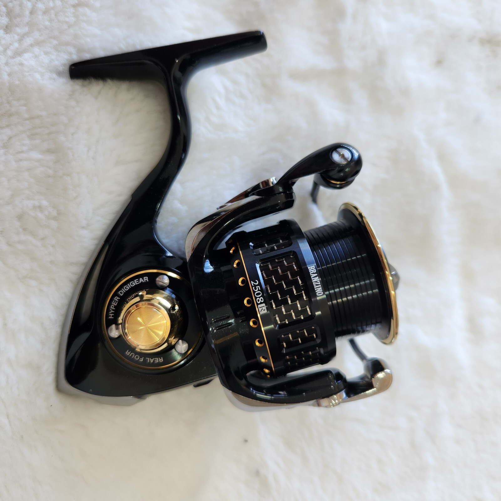 DAIWA EXIST BRANZINO 2508R