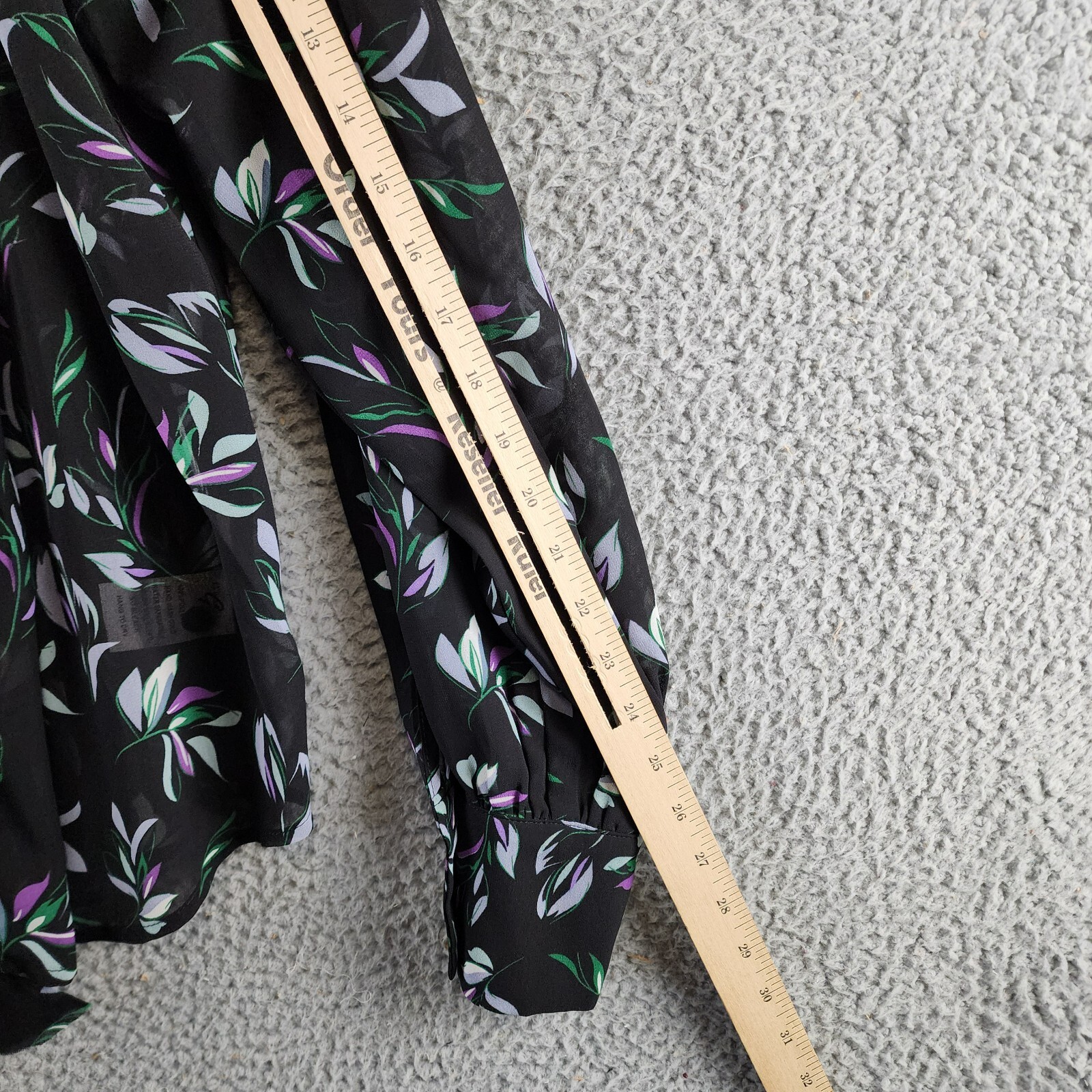 Gracia Floral Button Front Blouse Women's M Black Multi Shirred Long Sleeve - Picture 10 of 14