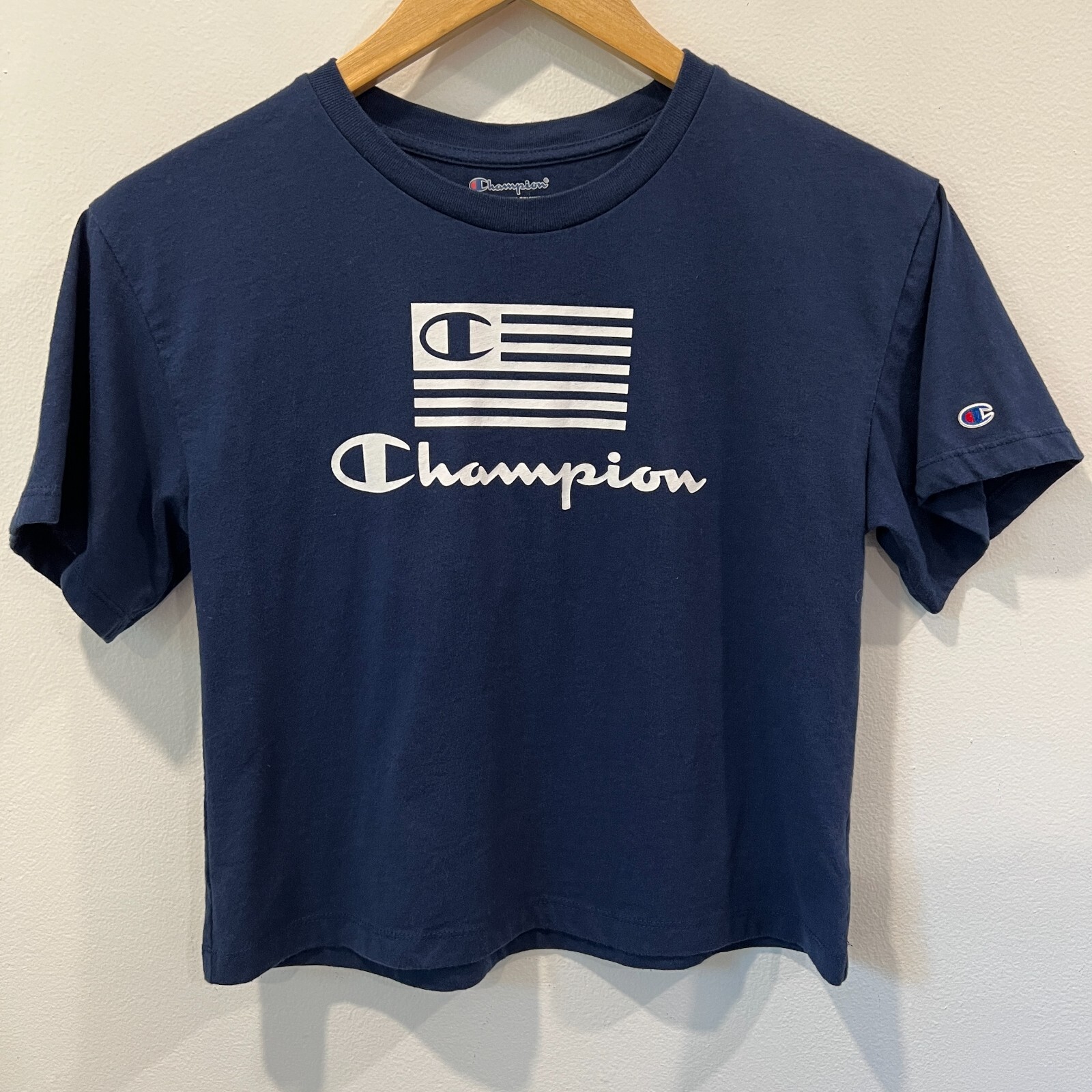 Champion Navy Blue Flag Crop T-Shirt Size L | eBay