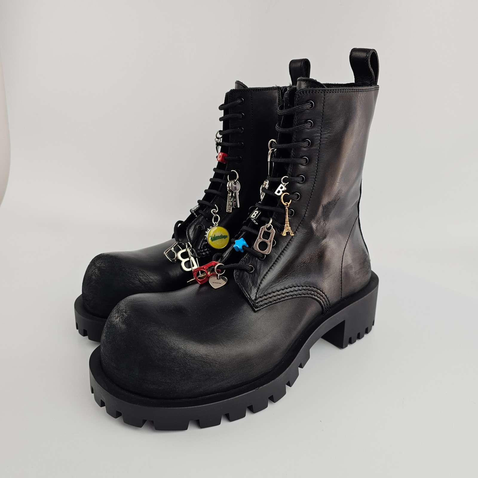 balenciaga hummer ダービー　size41 0400022785598?wid=600&hei=800&