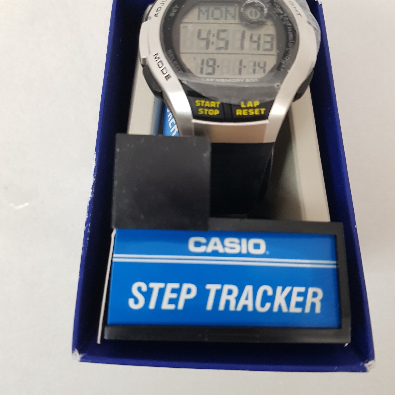 Pre-owned Casio Ws1000h1a2kc 60 Lap Memory 10m Water Resistance Watch Black/silver