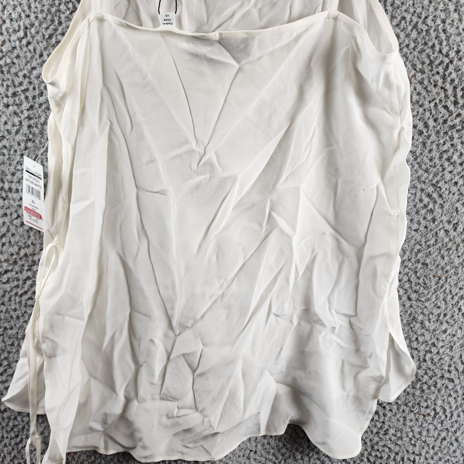 Equipment Femme Willow Silk Top Women's XS Nature White Adjustable Strap - Picture 14 of 15