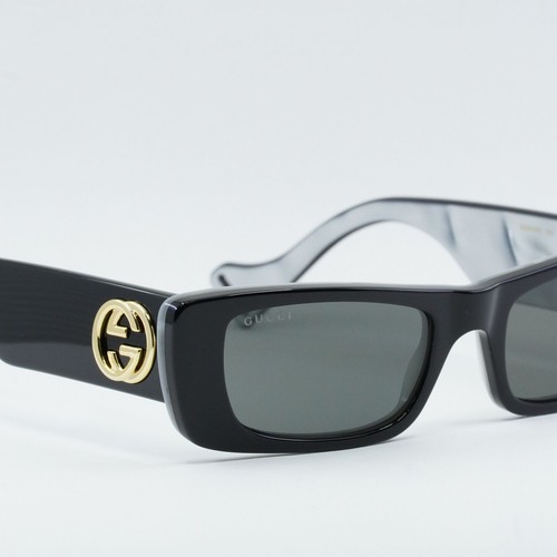 Pre-owned Gucci Gg0516s 001 Black/grey 52-20-145 Sunglasses In Gray