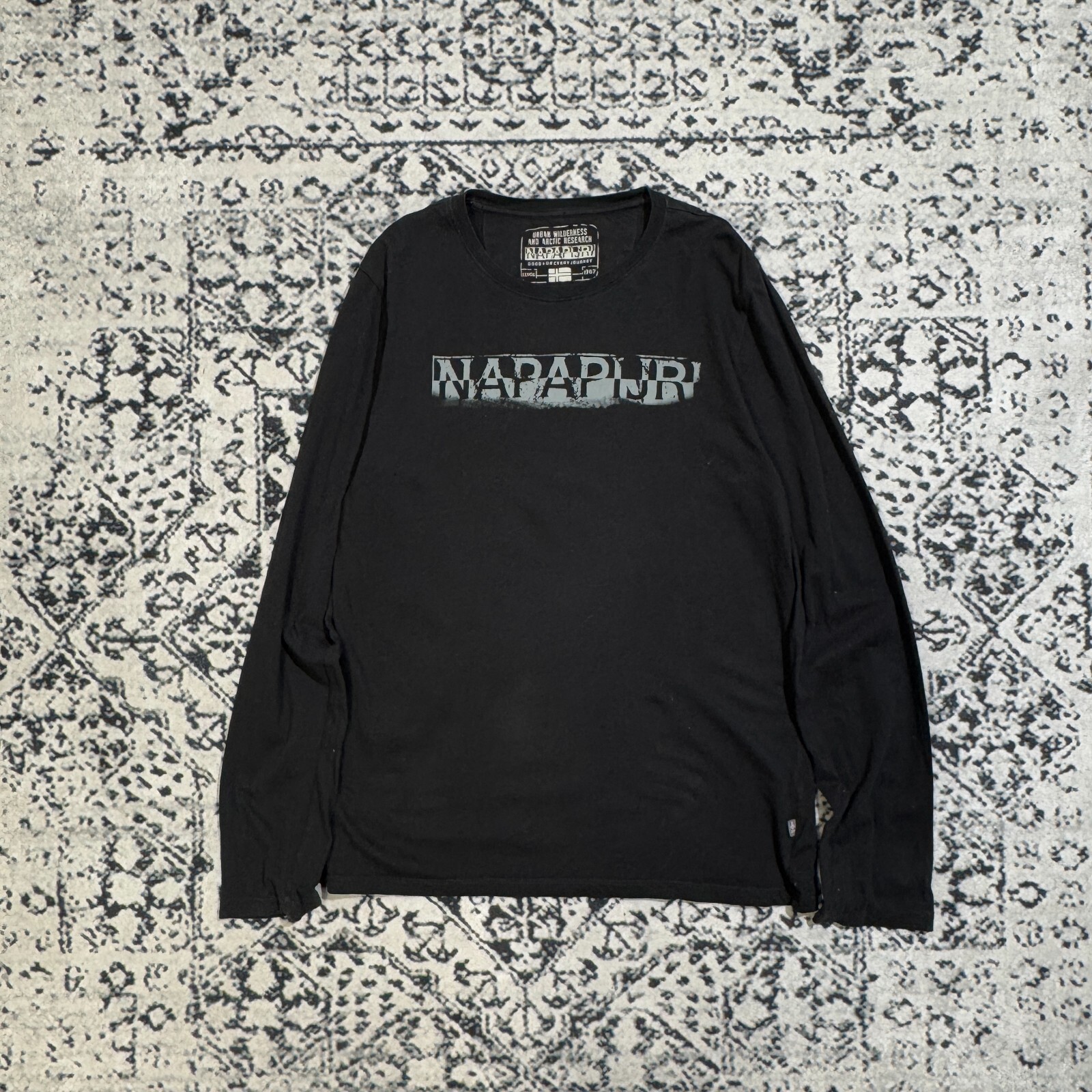 Vintage Napapijri Unisex Black Cotton Longsleeve Size L Y2K Vintage Napapijri Unisex Black Cotton Longsleeve Size L Y2K