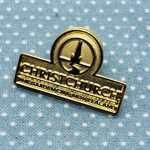 Christchurch the Garden City of New Zealand Souvenir Gold Tone Lapel Pin