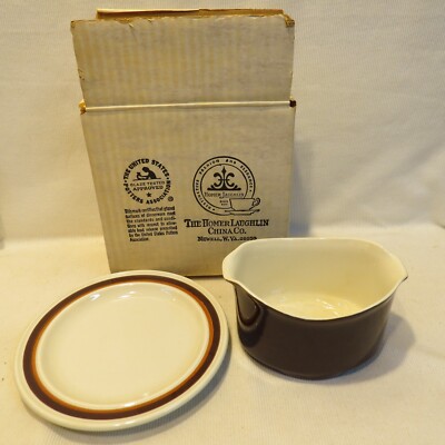 RARE VTG Laughlin INTERNATIONAL Country Inn IN-198  Gravy Sauceboat & Liner NIB!