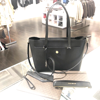 Micheal kors 2024 black tote bag
