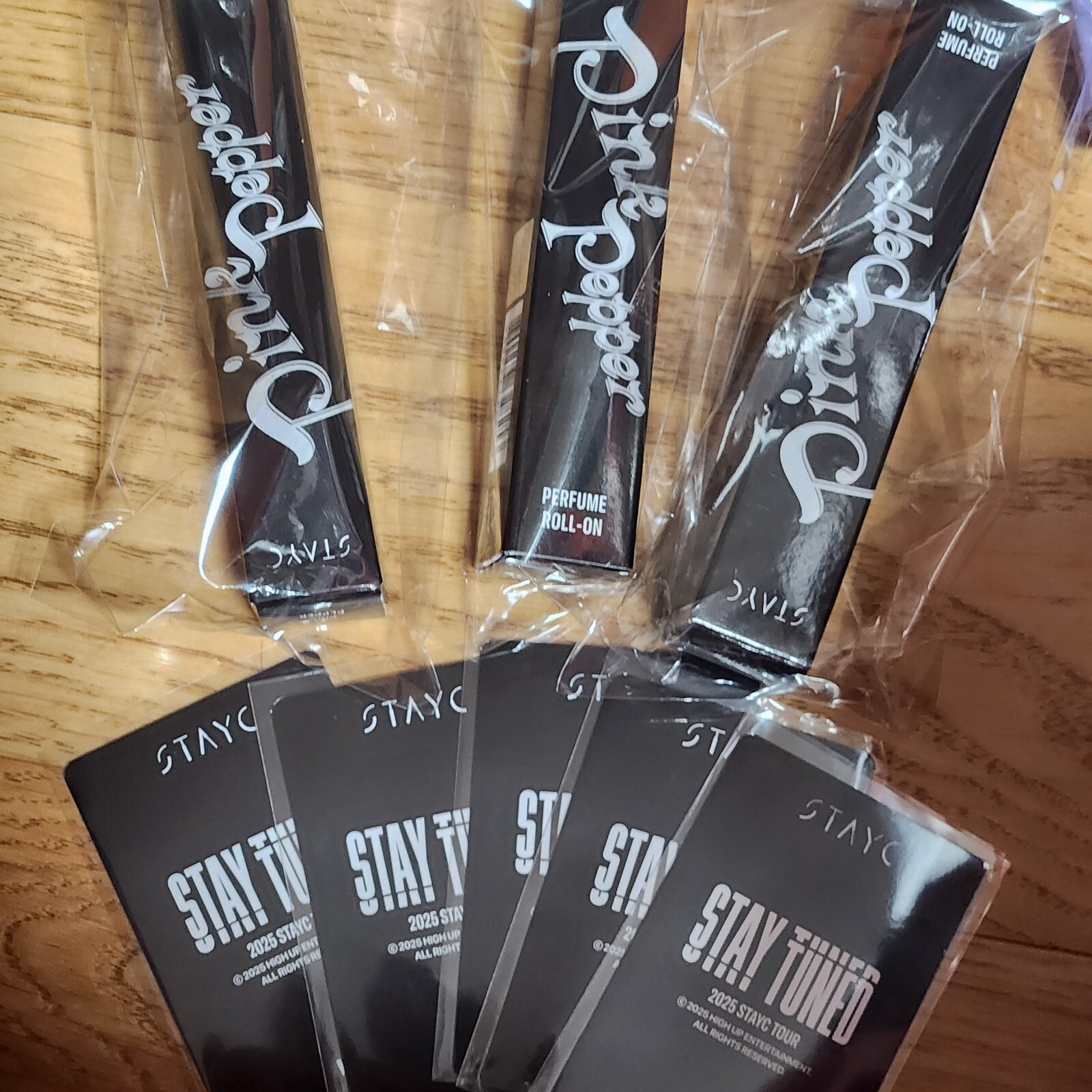 STAYC トレカ グッズ 会場 STAY TUNED 大阪 stayc 2025 STAYC TOUR [STAY TUNED] in Japan』会場販売物販のご案内