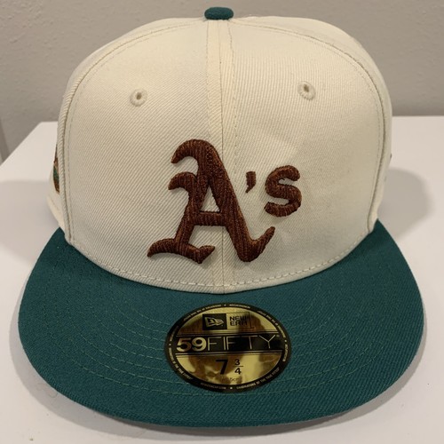 Oakland Athletics MLB New Era 59FIFTY Fitted Hat 7 3/4 Beige