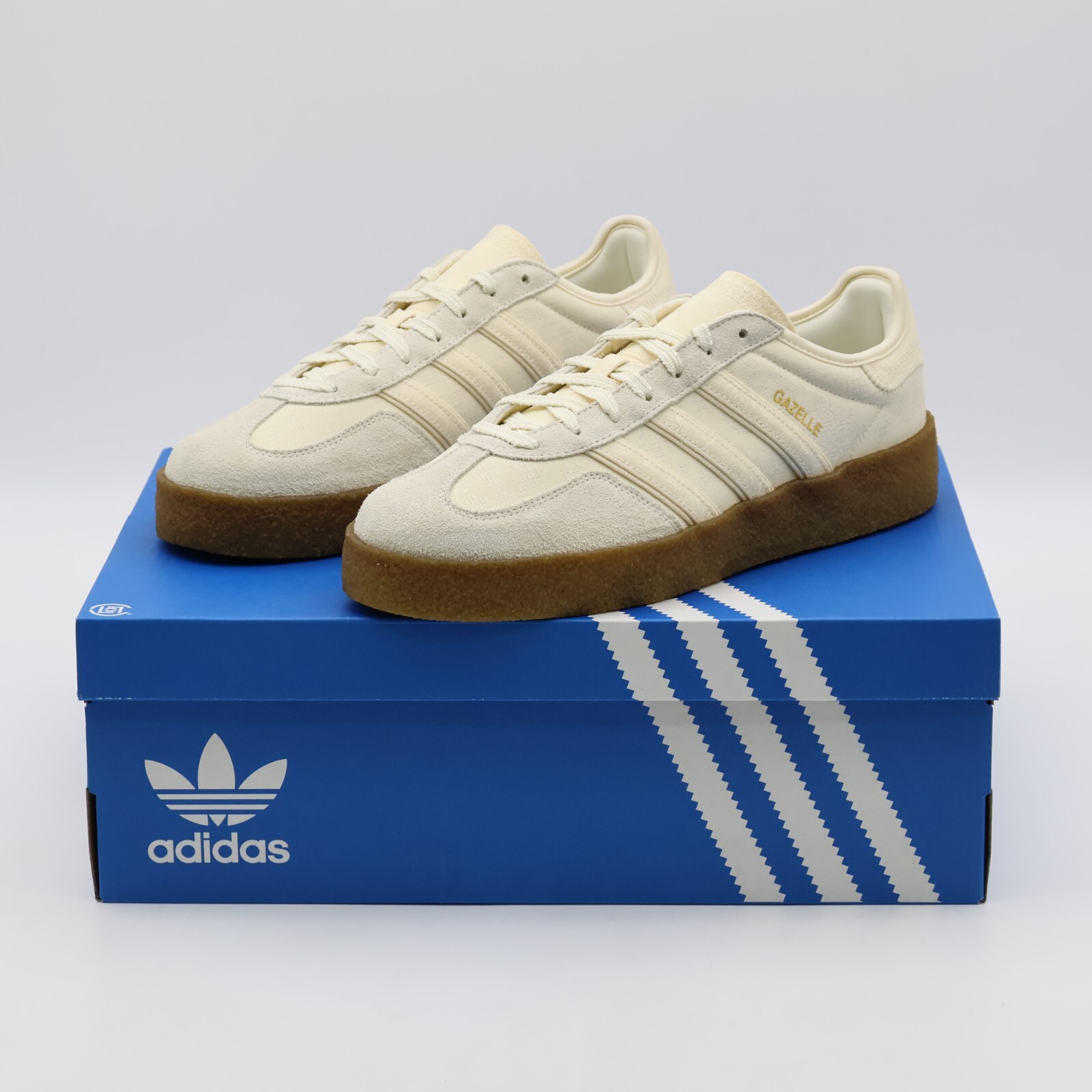 JR5410 CLOT × adidas Originals Gazelle Cream White Core White