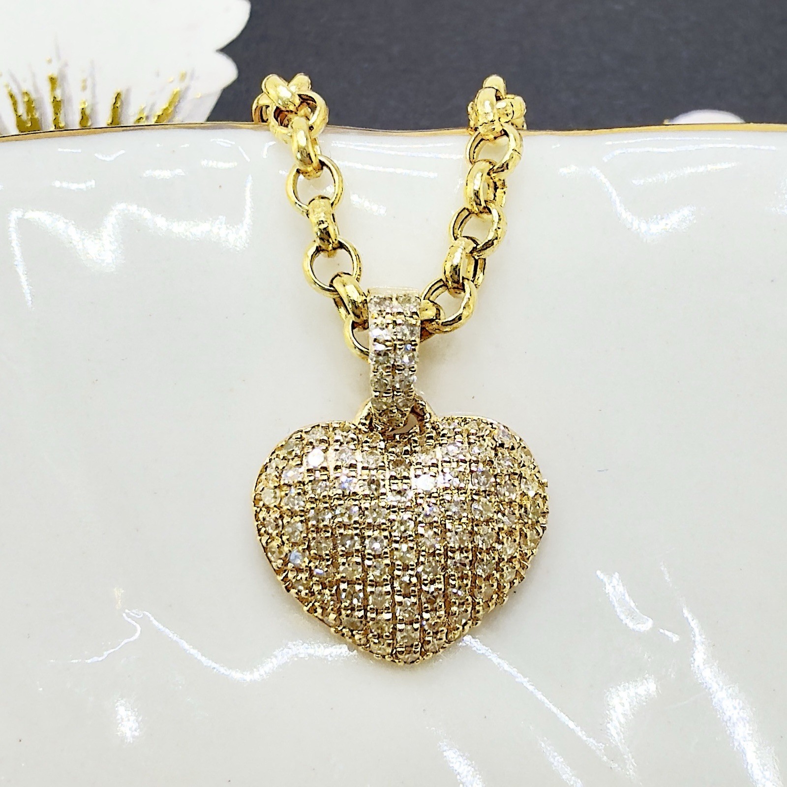 10k Yellow Gold Genuine Diamond Heart Pave Pendant, New - Picture 1 of 11