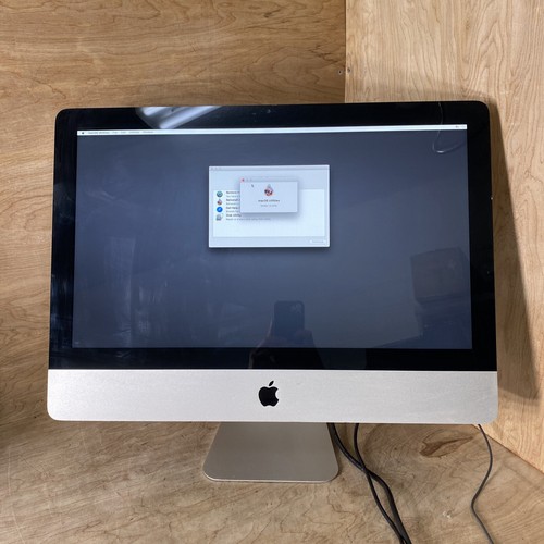 Apple iMac 21.5” Mid 2011 Core i5@2.5GHz / 4GB RAM / 500GB