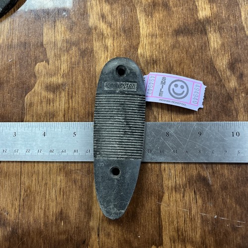 Qnty (1) Vintage Remington Black Plastic butt plate 4940