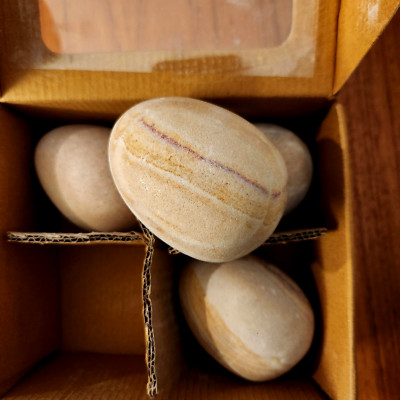 NIB SET 4 RARE NATURAL Soapstone EASTER EGGS 3''