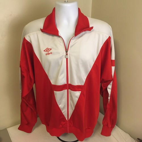 UMBRO 赤 ジャンパー ハイネック UMBRO 赤 ジャンパー ハイネック
