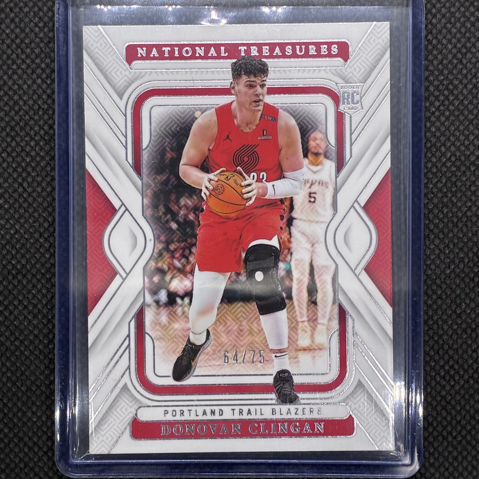 2024/25 National Treasures Donovan Clingan Base /75