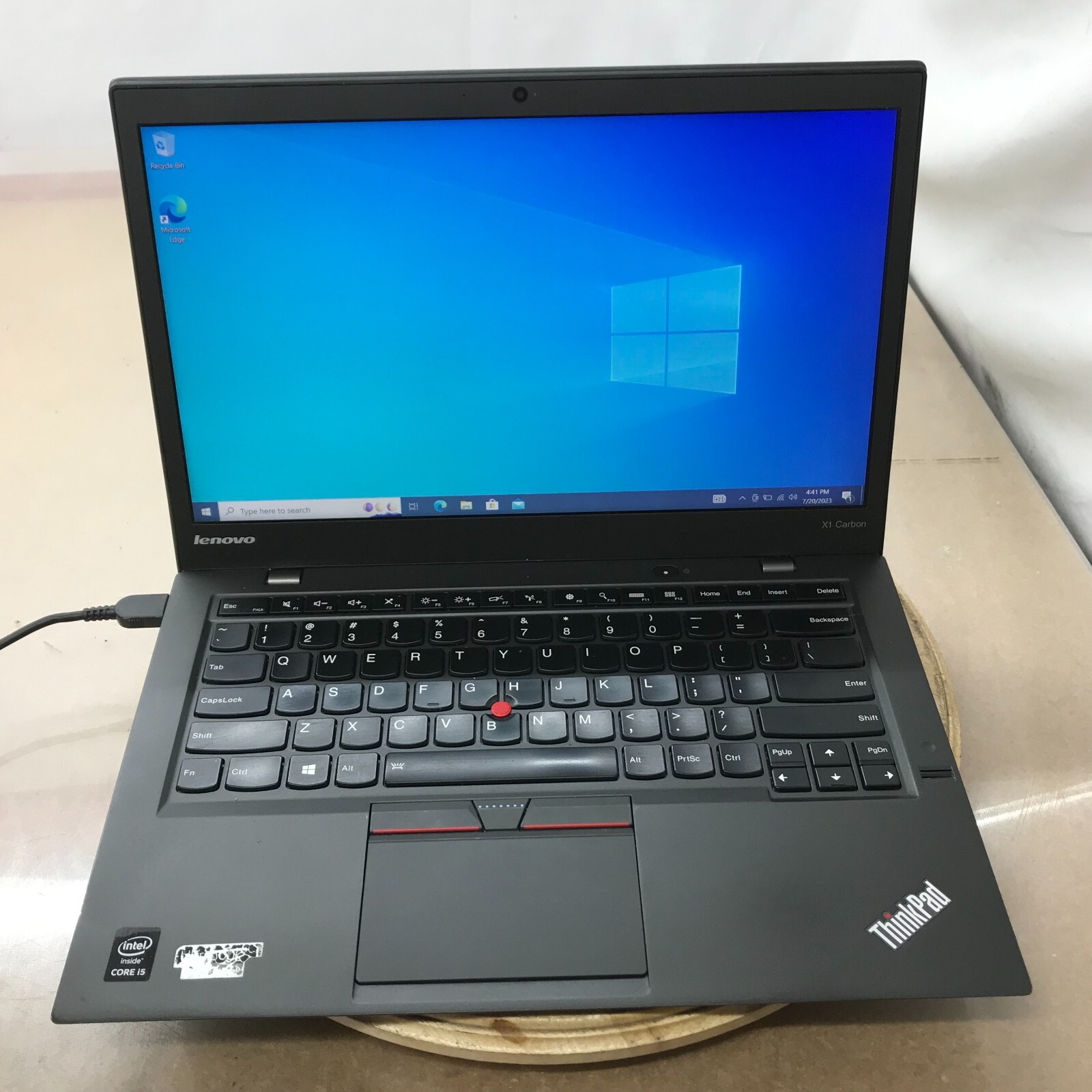 LENOVO THINKPAD X1 CARBON 3RD GEN I5-5200U@2.20GHz 4GB RAM LENOVO THINKPAD X1 CARBON 3RD GEN I5-5200U@2.20GHz 4GB RAM